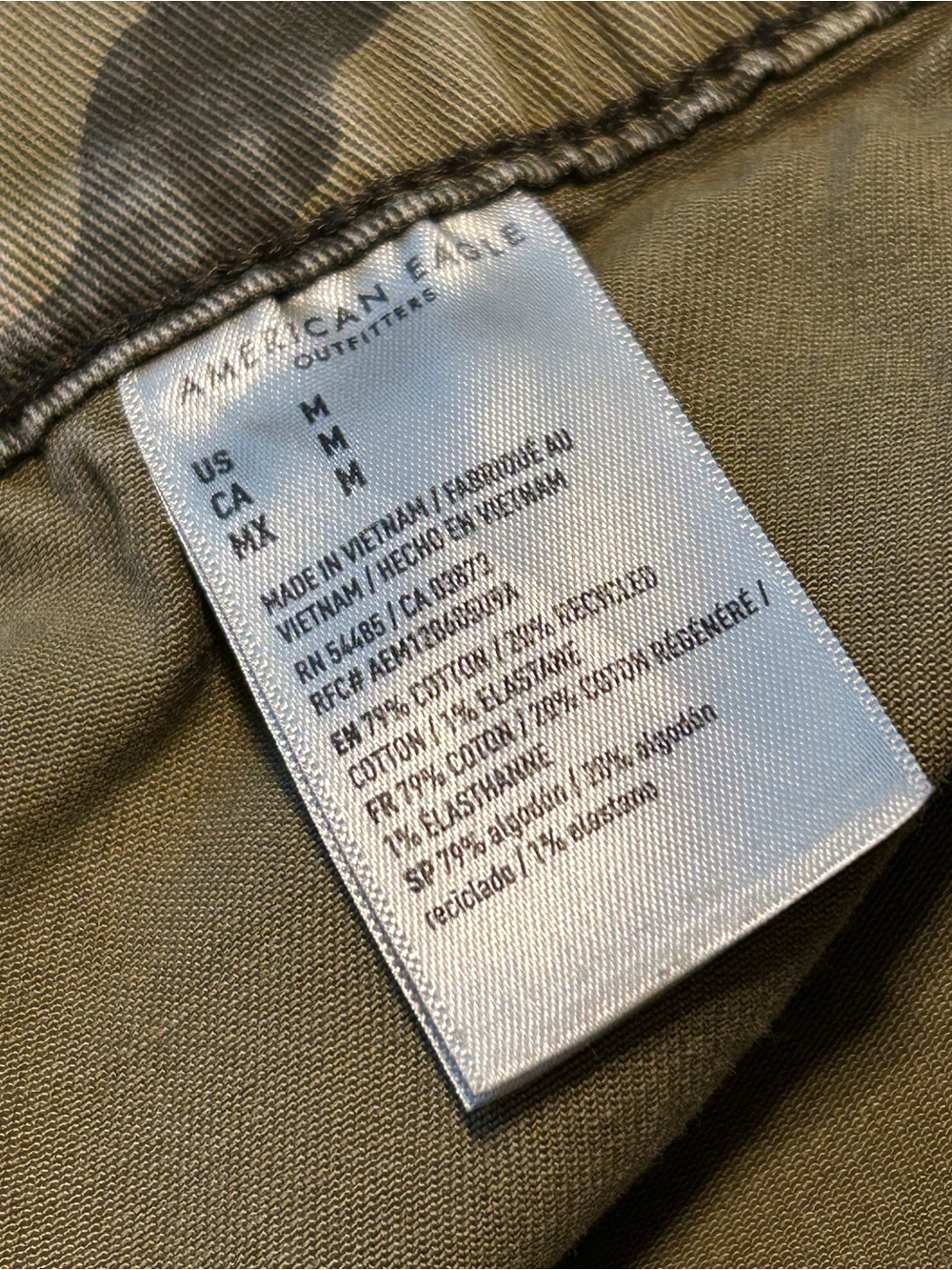 American Eagle Outfitters Ex Boyfriend Pant Camo Cargo Pants Olive Women’s Med - Picture 8 of 8